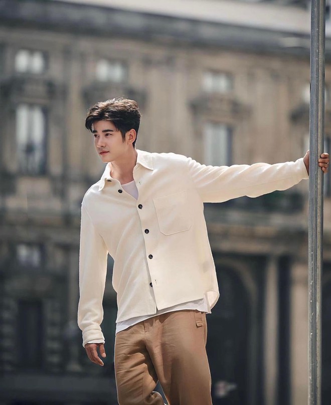 Mối t&igrave;nh đầu Mario Maurer tung bộ ảnh đập tan ồn &agrave;o miệt thị ngoại h&igrave;nh - Ảnh 5.