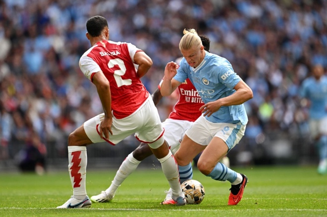 Nhận định b&oacute;ng đ&aacute; Burnley vs Man City: Thắng đậm mở m&agrave;n Ngoại Hạng Anh - Ảnh 1.