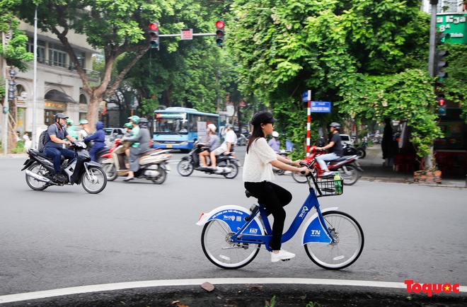 Hà Nội chính thức vận hành trạm xe đạp công cộng - Ảnh 12.