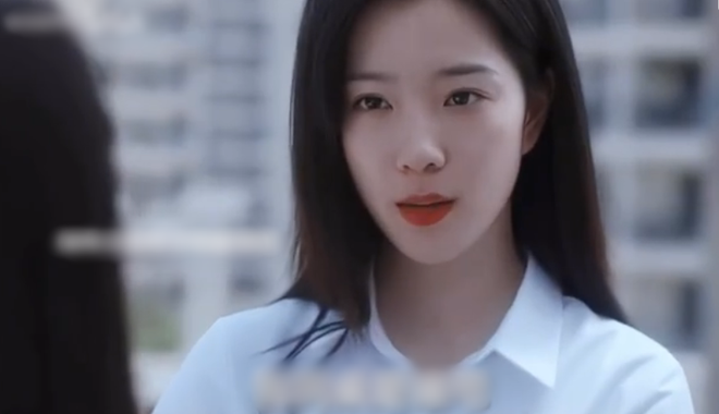 Bị ch&ecirc; nhan sắc như đ&agrave;n &ocirc;ng giả g&aacute;i, mỹ nh&acirc;n Hoa ngữ lột x&aacute;c xinh đẹp chỉ nhờ đổi kiểu t&oacute;c - Ảnh 2.