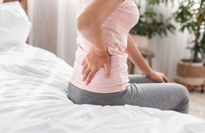 Mới ngo&agrave;i 20 tuổi đ&atilde; bị lo&atilde;ng xương v&igrave; th&oacute;i quen nhiều người mắc phải - Ảnh 2.