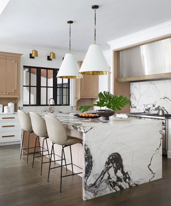 Gi&uacute;p căn bếp rộng r&atilde;i v&agrave; ấn tượng hơn nhờ những &yacute; tưởng kết hợp tuyệt vời - Ảnh 3.