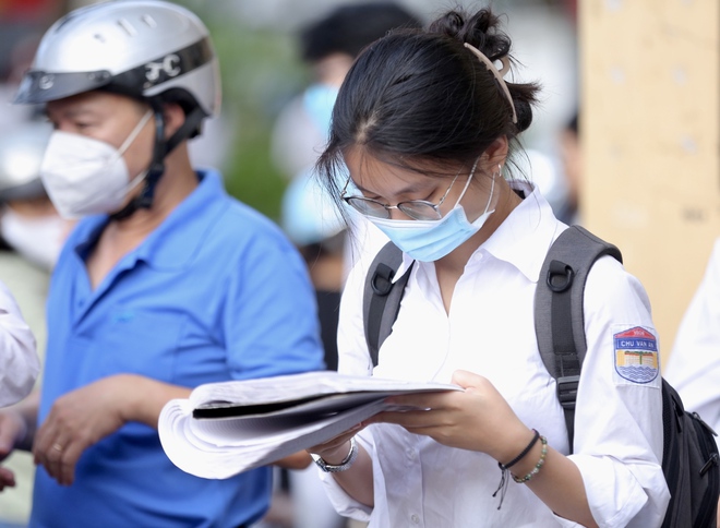 Chậm giao chỉ ti&ecirc;u khiến 2 đại học đột ngột dừng tuyển sinh, ai chịu tr&aacute;ch nhiệm? - Ảnh 1.