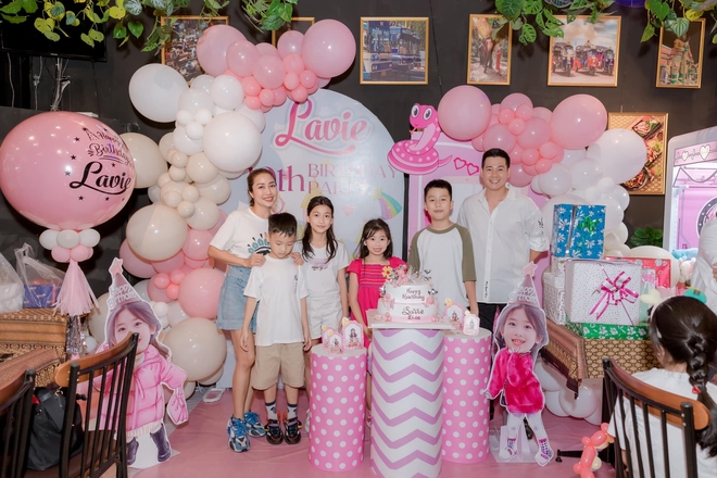 Phùng Ngọc Huy tổ chức sinh nhật cho con gái, gây xúc động khi làm 1 việc sau 9 năm xa cách - Ảnh 2.