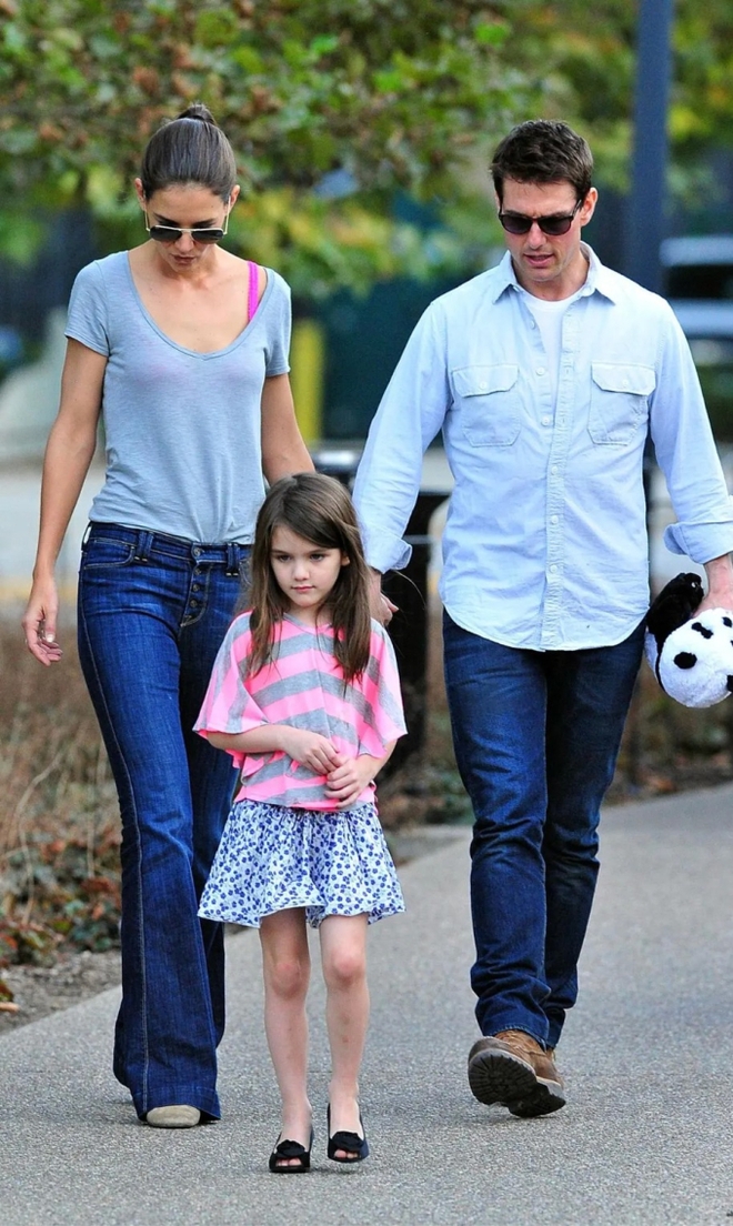 Tom Cruise cuối cùng sắp đoàn tụ với con gái Suri Cruise sau 10 năm xa cách? - Ảnh 4.