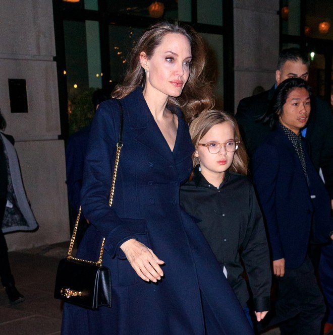 Chân dung con gái 15 tuổi được Angelina Jolie thuê làm trợ lý - Ảnh 11.