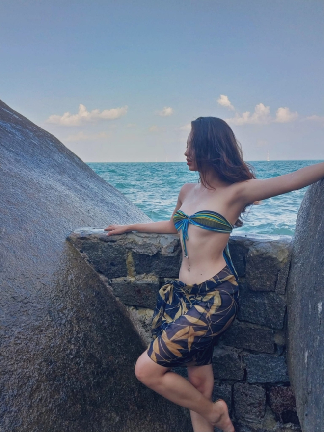 C&ocirc; g&aacute;i g&acirc;y b&atilde;o với clip 4 chục ng&agrave;n thi Miss Cosmo Vietnam: Con lai Việt - Mỹ, 7 tuổi đi b&aacute;n kẹo k&eacute;o - Ảnh 3.