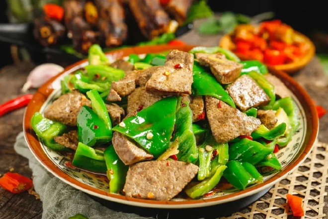 5 loại thịt rất ngon nhưng c&oacute; thể l&agrave;m tăng đường huyết, g&acirc;y tổn thương mạch m&aacute;u - Ảnh 2.