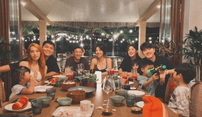 Hội H&agrave;n Hằng - Trang Lou - Emily &ldquo;xả ảnh&rdquo; vi vu trời &Acirc;u: Ai cũng xinh v&agrave; sang! - Ảnh 7.