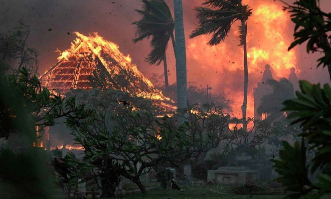 Lệnh sơ tán do cháy rừng ở Hawaii được dỡ bỏ, 388 người vẫn mất tích - Ảnh 1.