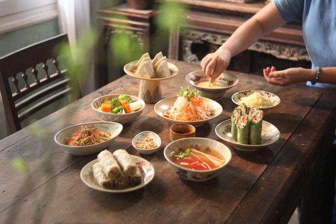 3 địa chỉ đặt m&acirc;m cỗ c&uacute;ng dịp Rằm th&aacute;ng 7 ngon sạch, gi&aacute; cả hợp l&yacute; tại H&agrave; Nội - Ảnh 2.