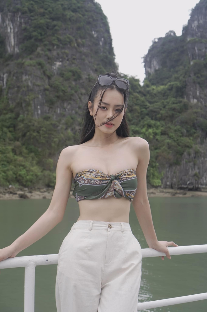 So k&egrave; nhan sắc đời thường của L&ecirc; Ho&agrave;ng Phương v&agrave; 4 &Aacute; Hậu: T&acirc;n Hoa hậu c&oacute; l&eacute;p vế trước mỹ nh&acirc;n đập mặt x&acirc;y lại? - Ảnh 5.