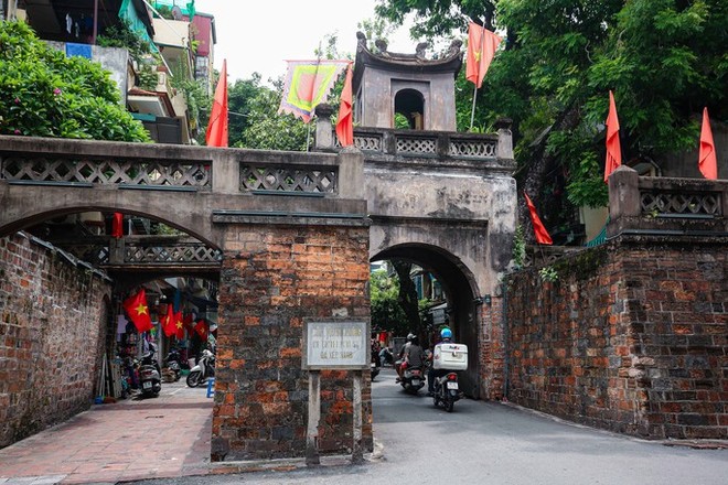 Ngắm những công trình đậm chất văn hóa, lịch sử của quận Hoàn Kiếm - Ảnh 13.