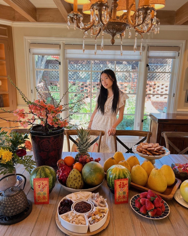 Bên trong nhà riêng ở Mỹ của tiểu thư YouTuber Jenny Huỳnh: Thiết kế phong cách Bắc Âu, có view ngắm hoàng hôn đẹp nức nở - Ảnh 7.