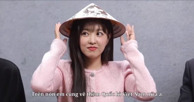 Nữ hoàng hack tuổi xứ Hàn nói tiếng Việt, đội nón lá cực xinh đẹp - Ảnh 2.