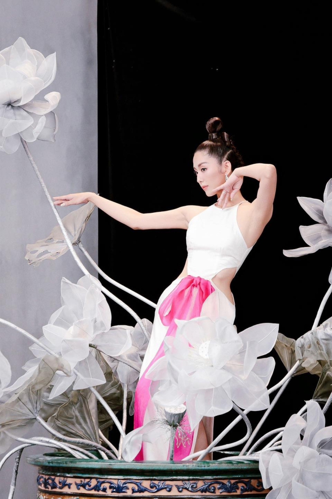 Rò rỉ hình ảnh trong lễ cưới của Ngọc Ánh The New Mentor cách đây 4 năm trước - Ảnh 4.