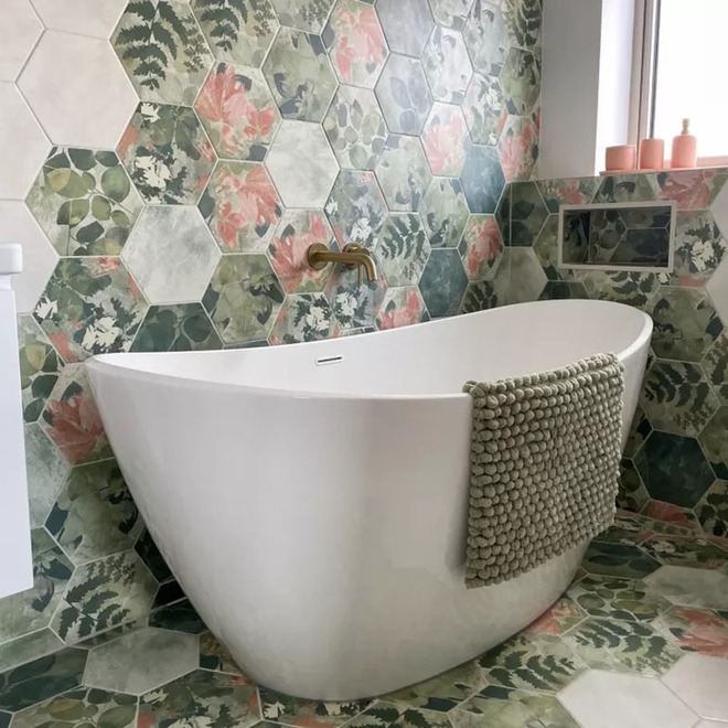 Cập nhật xu hướng trang trí phòng tắm gia đình với gạch ốp màu xanh lá - Ảnh 4.