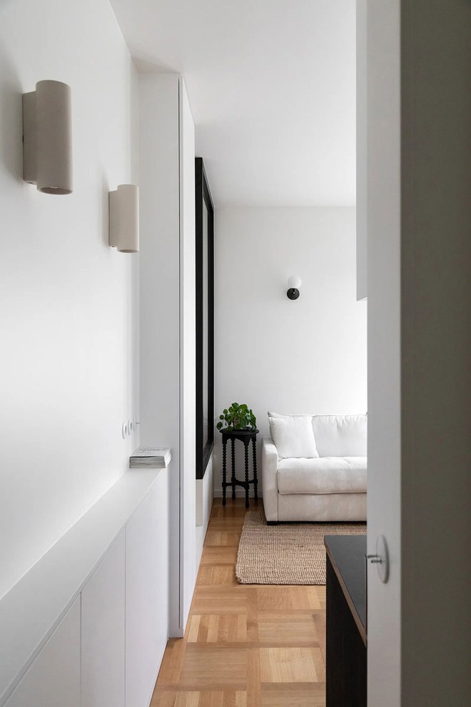 C&aacute;ch thiết kế kh&eacute;o l&eacute;o b&ecirc;n trong căn hộ 25m2 - Ảnh 8.