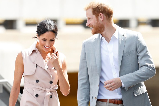 L&yacute; do Harry - Meghan trở mặt với nh&agrave; Beckham - Ảnh 5.