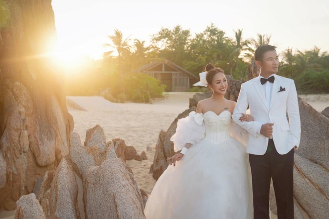 1 sao nữ Vbiz tổ chức h&ocirc;n lễ ri&ecirc;ng tư v&agrave;o th&aacute;ng 12 tại Ph&uacute; Quốc - Ảnh 3.