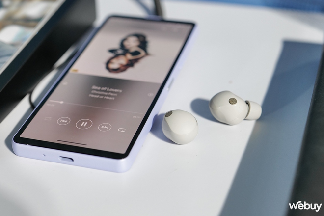 Sony ra mắt tai nghe chống ồn thế hệ mới với tính năng không thể độc lạ hơn - Ảnh 4.