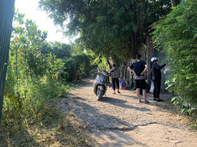 Vụ mẹ v&agrave; 2 con bị s&aacute;t hại ở H&agrave; Nội: H&agrave;ng x&oacute;m n&oacute;i về người chồng - Ảnh 3.