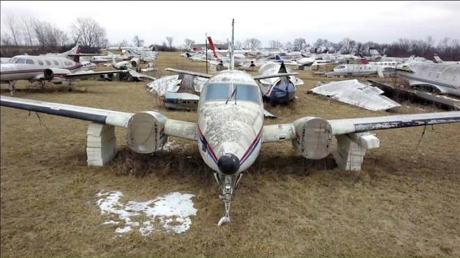 Bên trong nghĩa địa máy bay lớn nhất thế giới, vùng đất chứa hơn 4.000 máy bay trị giá 37 tỷ đô - Ảnh 6.
