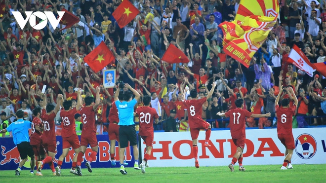 Hành động đẹp của cầu thủ U23 Việt Nam sau trận thắng Yemen - Ảnh 8.