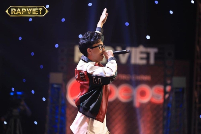 Ai mà ngờ: Quán quân Rap Việt Double2T từng bị loại từ “vòng gửi xe cuộc thi rap do Độ Mixi tổ chức - Ảnh 6.