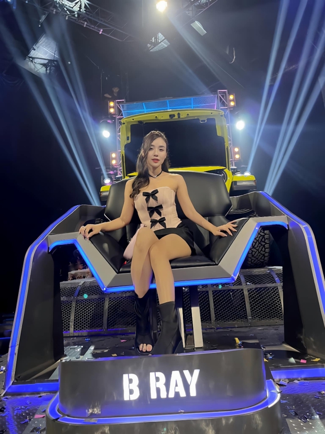 Cindy Lư đọ sắc với Liu Grace tại Rap Việt, đi cùng Đạt G nhưng không xuất hiện chung? - Ảnh 1.