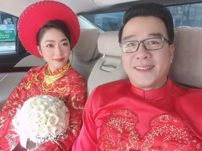 Hà Thanh Xuân chưa đăng ký kết hôn với Vua cá Koi, làm đám cưới hoành tráng sau 2 tháng gặp vì lý do bất ngờ - Ảnh 3.
