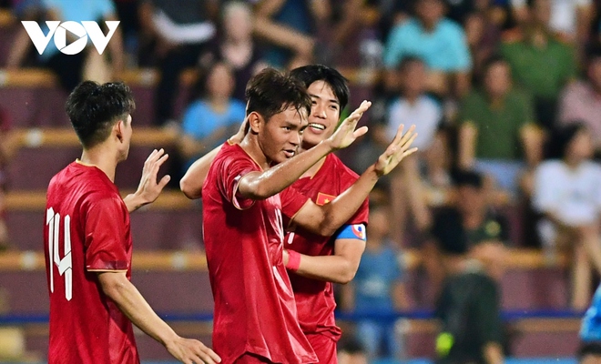 U23 Việt Nam khiến U23 Nhật Bản và U23 Hàn Quốc ngỡ ngàng - Ảnh 1.