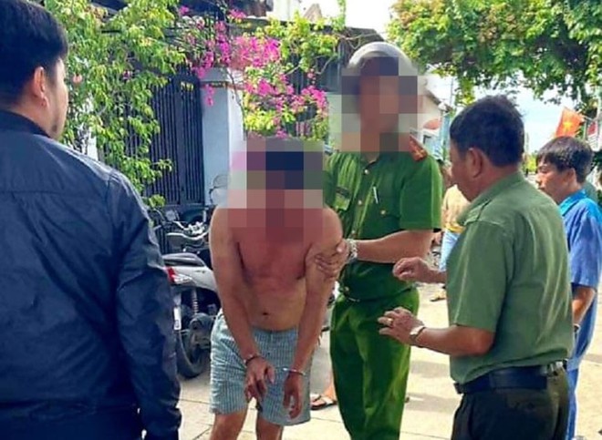 Tạm giữ h&igrave;nh sự người đ&agrave;n &ocirc;ng nhẫn t&acirc;m s&aacute;t hại con ruột ở Đồng Nai - Ảnh 1.