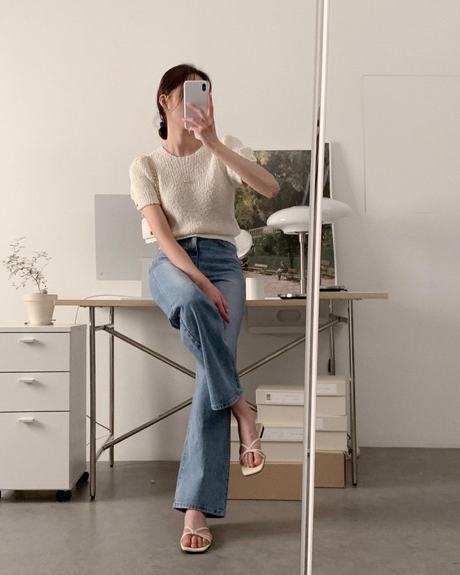 10 c&aacute;ch mặc &aacute;o len cộc tay chuẩn thanh lịch tới c&ocirc;ng sở - Ảnh 5.