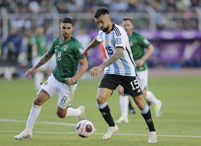 Không Messi, ĐT Argentina vẫn thắng dễ ở Bolivia - Ảnh 2.