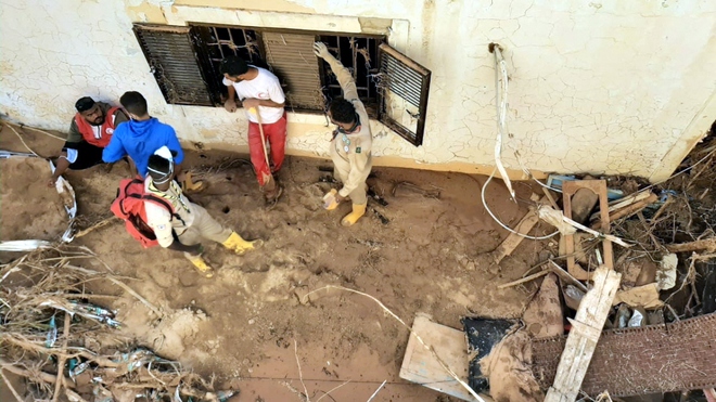 Lũ lụt Libya khiến 20.000 người có thể đã tử vong - Ảnh 1.