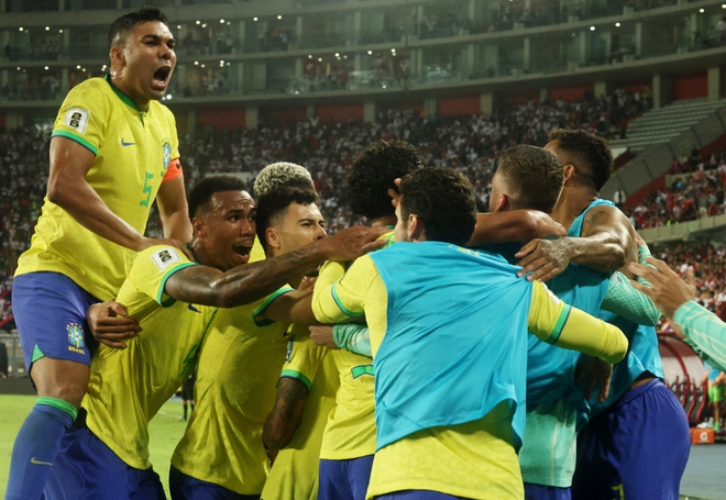 Neymar kiến tạo, Marquinhos ghi bàn phút 90, ĐT Brazil thắng nhọc ĐT Peru - Ảnh 1.