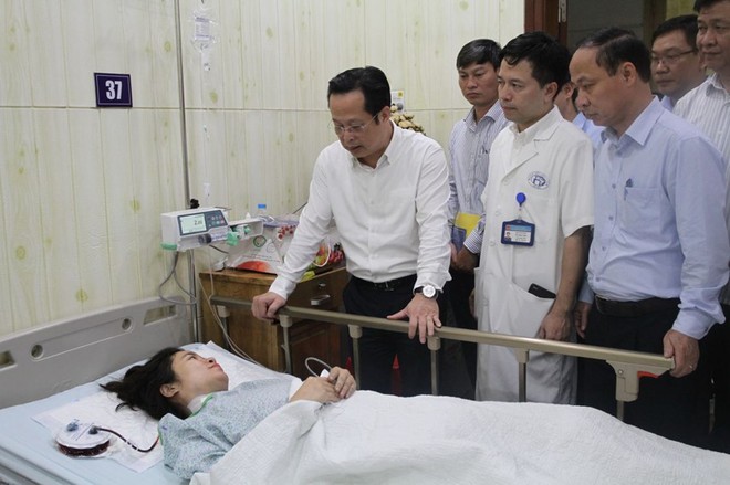 Th&ecirc;m gi&aacute;o vi&ecirc;n bị thương trong vụ ch&aacute;y chung cư mini - Ảnh 5.