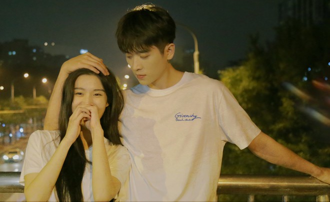 Cặp diễn vi&ecirc;n phụ g&acirc;y sốt m&agrave;n ảnh Hoa ngữ lấn &aacute;t nam nữ ch&iacute;nh - Ảnh 8.