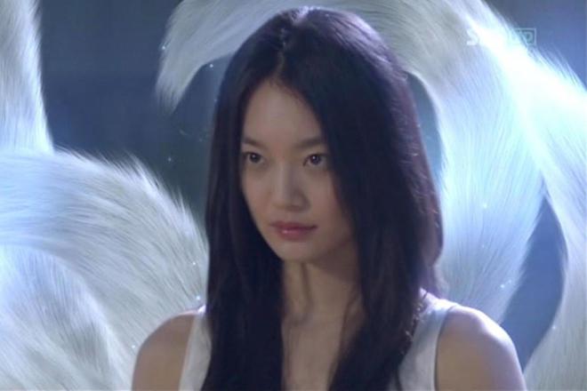 Mỹ nh&acirc;n chăm l&agrave;m từ thiện nhất nh&igrave; showbiz: Sau 20 năm vẫn trẻ đẹp, sự nghiệp đến t&igrave;nh duy&ecirc;n đều vi&ecirc;n m&atilde;n - Ảnh 2.