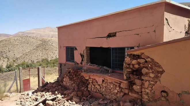 Chuyện đau lòng trong động đất kỷ lục ở Maroc: Cô giáo mất cả 32 học sinh sau thảm họa - Ảnh 2.