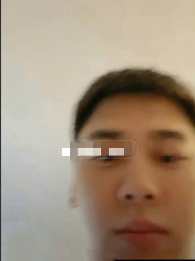 L&yacute; Dịch Phong t&aacute;i xuất hậu phong s&aacute;t, vừa livestream đ&atilde; bị sập chỉ sau v&agrave;i ph&uacute;t? - Ảnh 2.