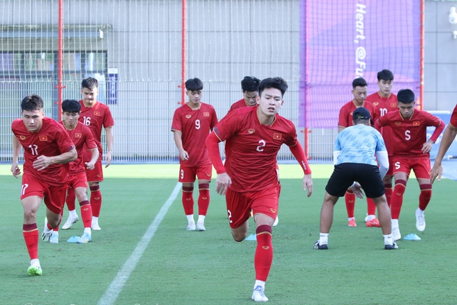 Khởi tranh những môn thi đấu đầu tiên của ASIAD 19 - Ảnh 2.