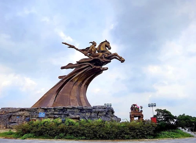 Ph&aacute;t hiện hồ Tuyền L&acirc;m thu nhỏ ngay gần H&agrave; Nội, kh&ocirc;ng cần đi Đ&agrave; Lạt, chỉ cần l&aacute;i xe chưa đến 1 tiếng - Ảnh 7.