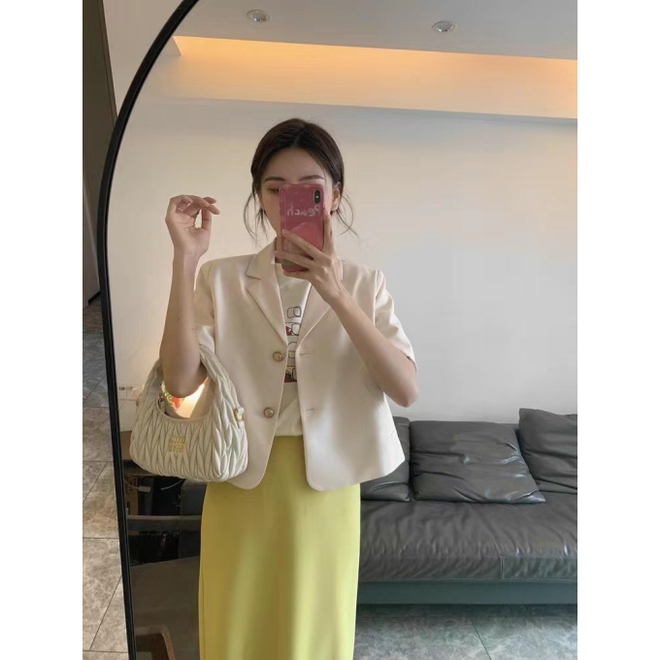 Hoa hậu Đặng Thu Thảo diện áo blazer cộc tay: Đơn giản mà sang ngây ngất, ngắm xong chỉ muốn copy cả set đồ - Ảnh 8.