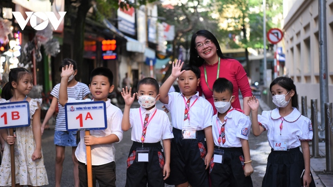 Bộ trưởng Nguyễn Kim Sơn: Năm học 2023-2024 là năm bứt phá của đổi mới giáo dục - Ảnh 2.