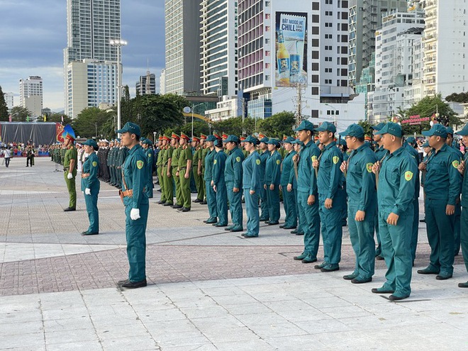Thiêng liêng Lễ Thượng cờ Tổ quốc mừng Quốc khánh 2-9 tại Khánh Hòa - Ảnh 5.