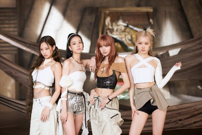 Nh&oacute;m Blackpink thu h&uacute;t hơn 2 triệu người đến xem diễn - Ảnh 2.
