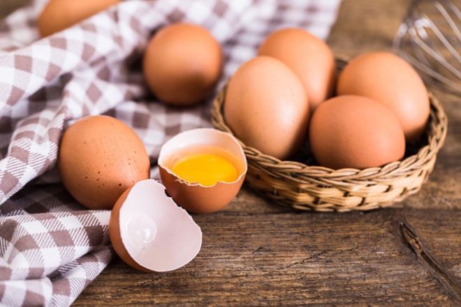 Người Việt có 1 thói quen ăn trứng gà tưởng bổ dưỡng nhưng hóa ra lại dễ rước độc và nhiễm khuẩn - Ảnh 4.