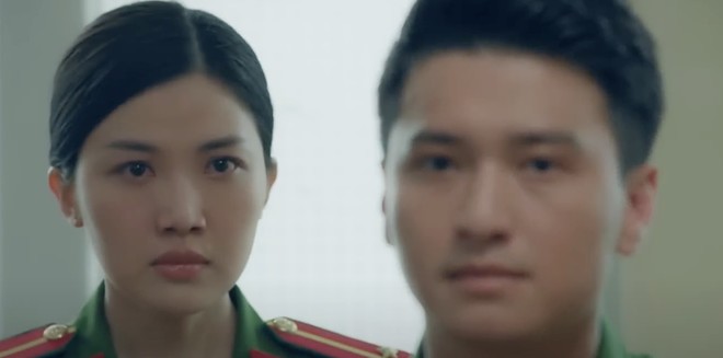 Kh&aacute;n giả ch&aacute;n nản v&igrave; phim Việt giờ v&agrave;ng đầy sạn - Ảnh 1.